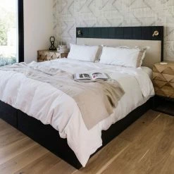 Noir Bowie Nightstand