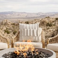 V Rugs & Home Summer Indoor/Outdoor Pillow